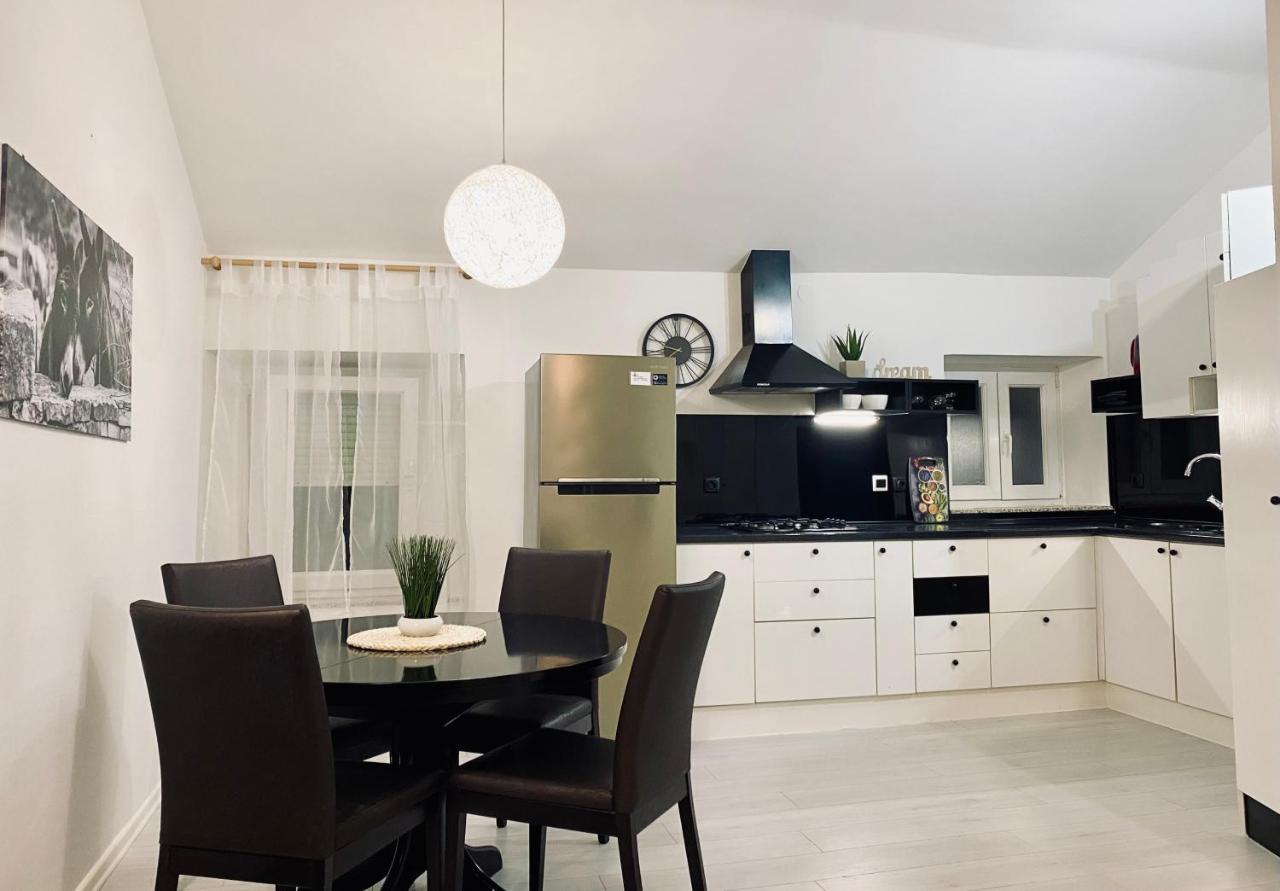 Apartment Beshtie Zadar Eksteriør billede